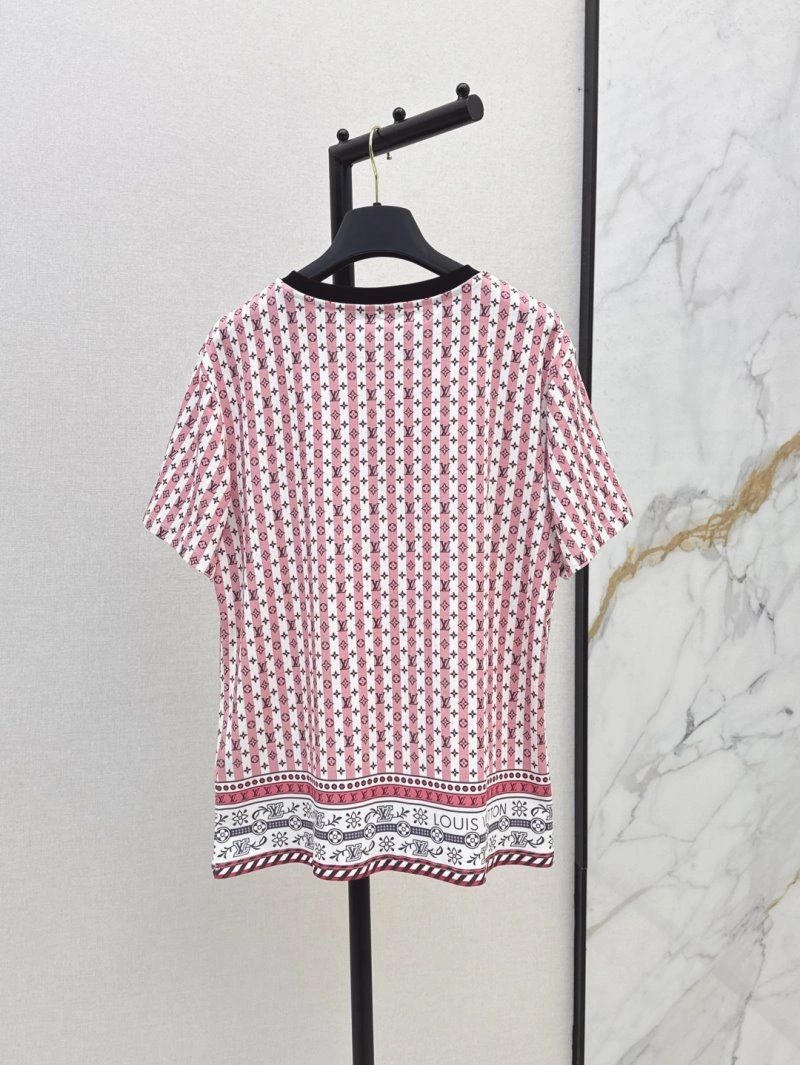 GoodFit Louis Vuitton T-Shirts 130455