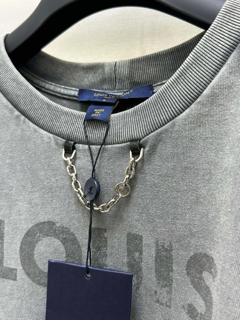 Lightweight Louis Vuitton T-Shirts 130450
