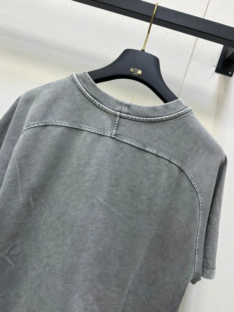 Lightweight Louis Vuitton T-Shirts 130450