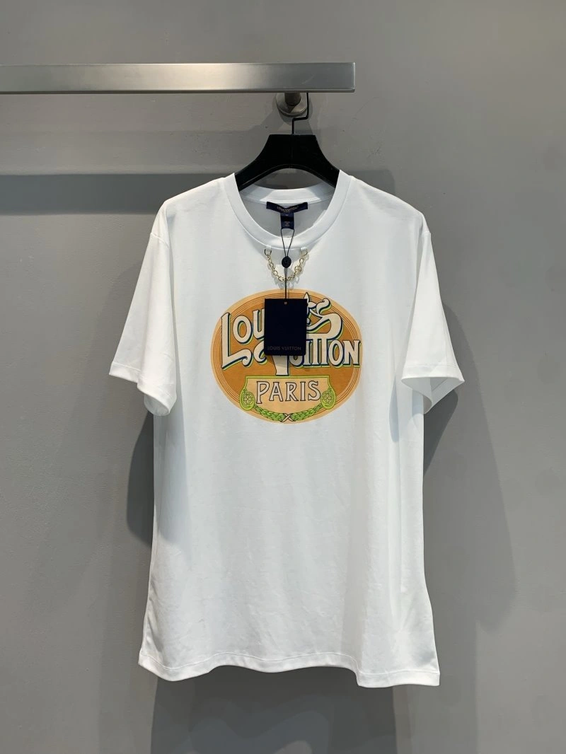 Louis Vuitton T-Shirts Snug 130453