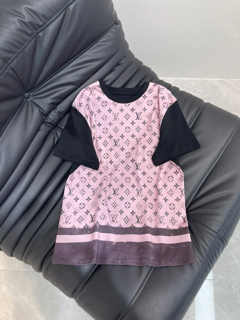 Practical Louis Vuitton T-Shirts 130445