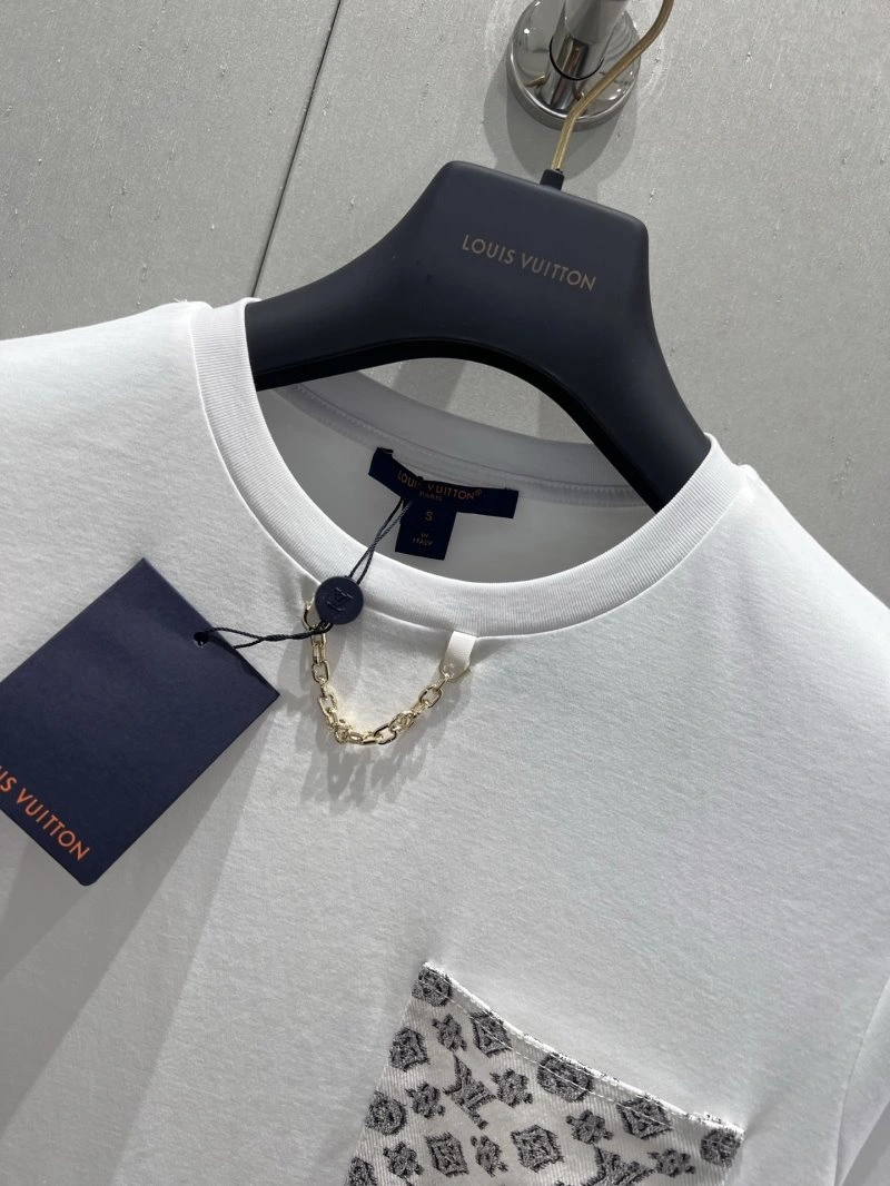 Louis Vuitton T-Shirts Unisex 130443