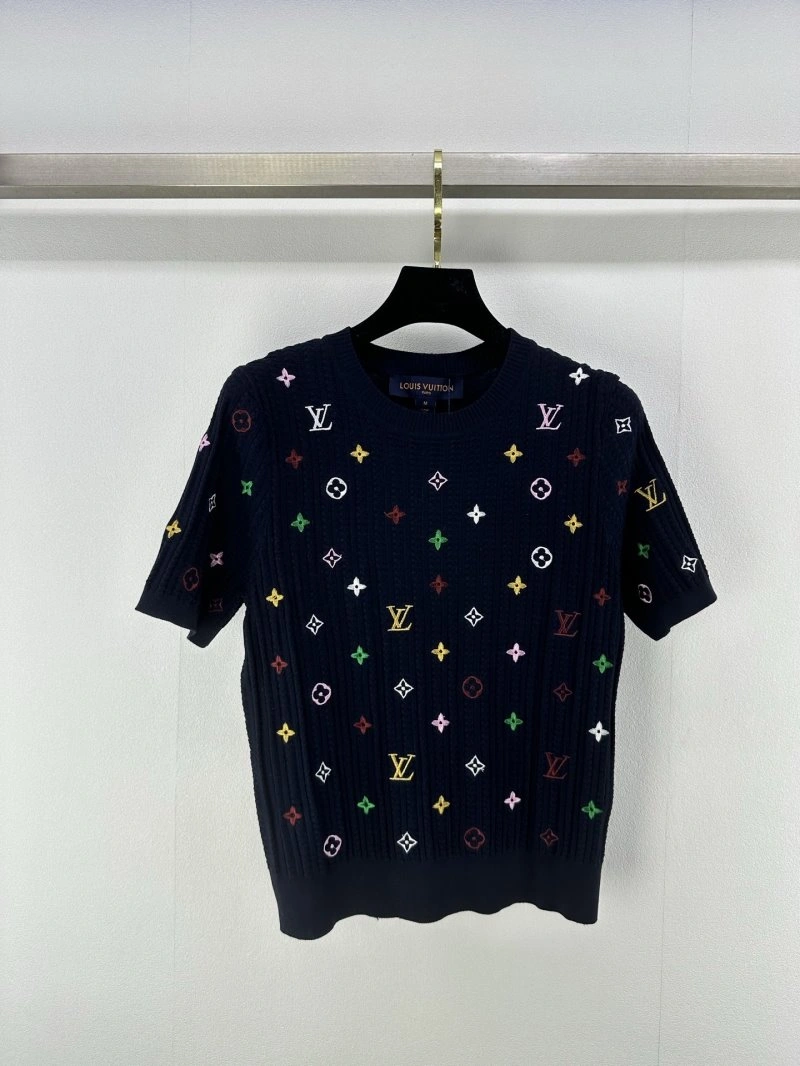 Louis Vuitton T-Shirts Neat 130438