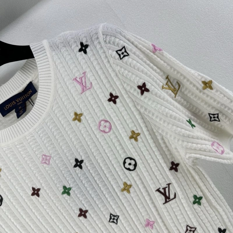 Casual Louis Vuitton T-Shirts 130436
