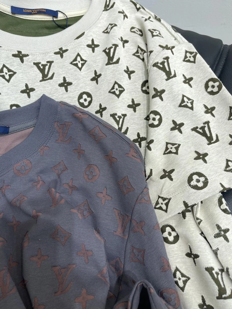 Louis Vuitton T-Shirts Packable 130437