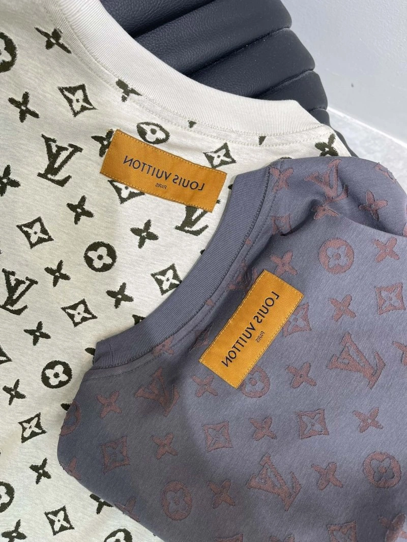 Louis Vuitton T-Shirts Packable 130437