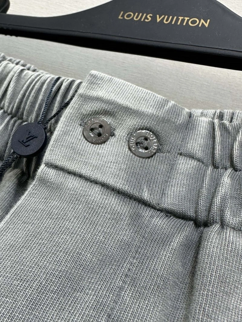 SmoothTexture Louis Vuitton T-Shirts 130430