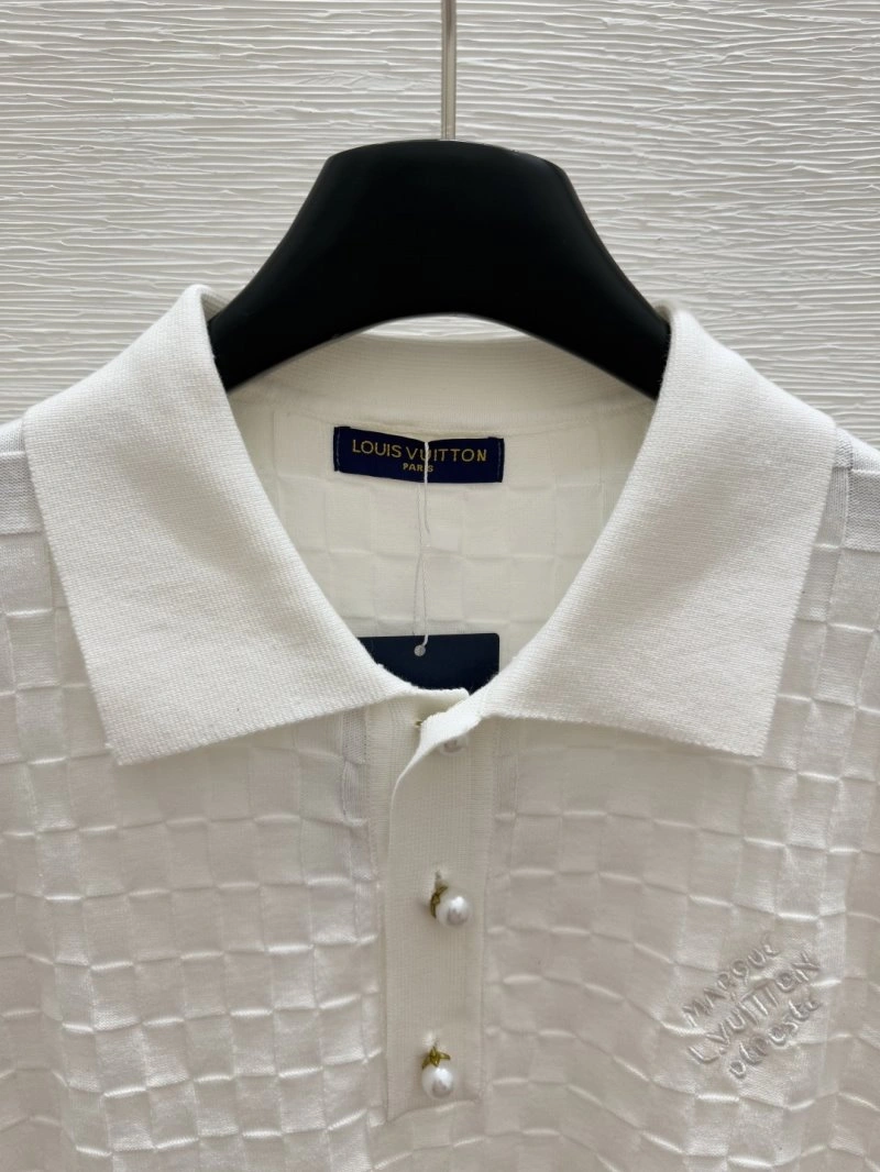 SoftTouch Louis Vuitton T-Shirts 130422