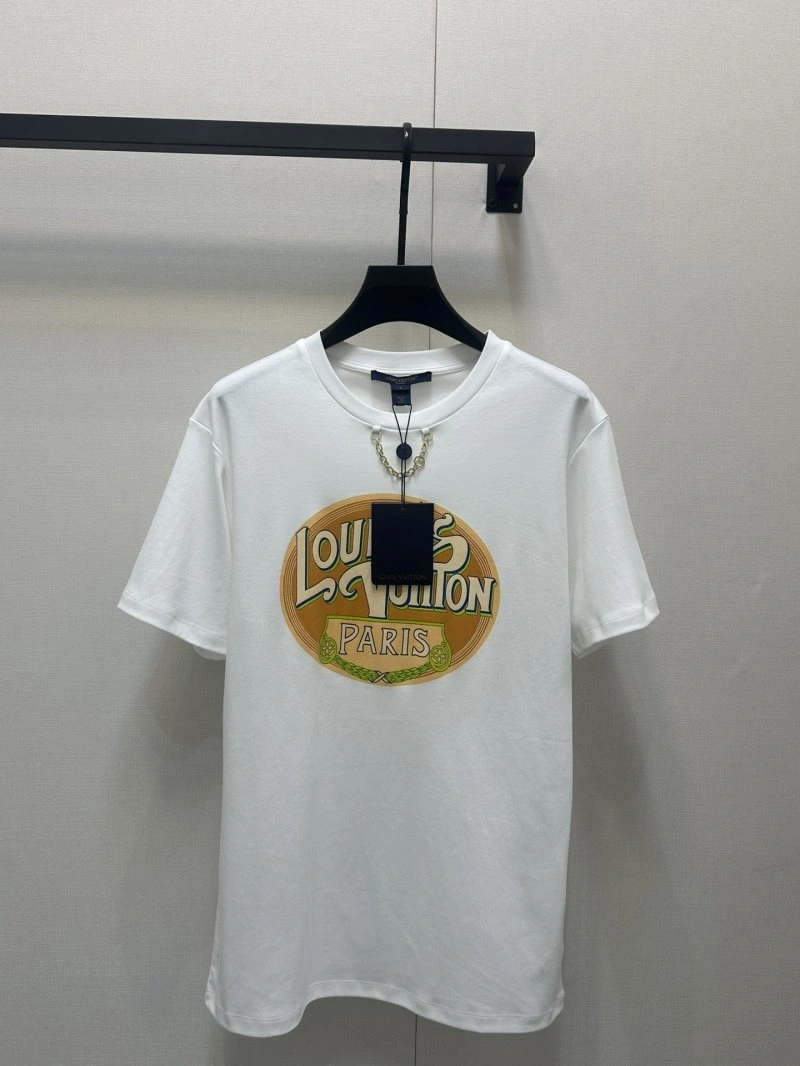 Stylish Louis Vuitton T-Shirts 130435