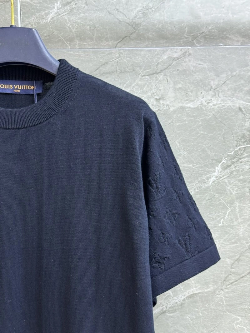Lightweight Louis Vuitton T-Shirts 130405
