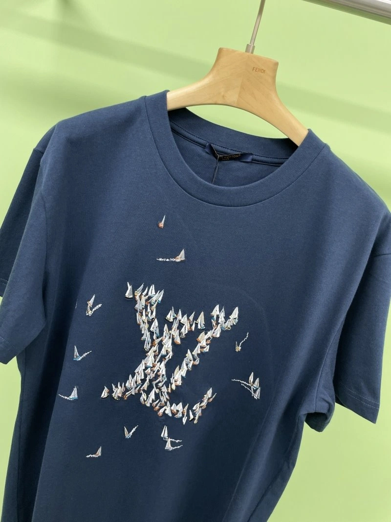 OdorResistant Louis Vuitton T-Shirts 130409