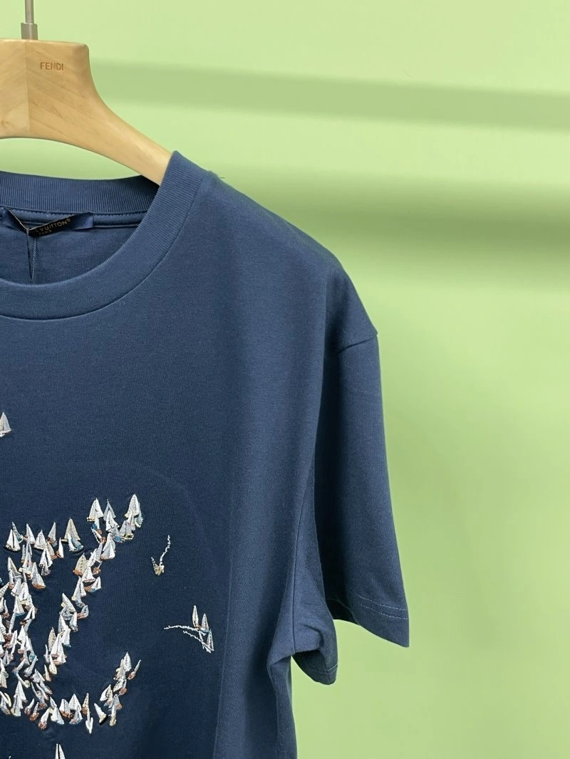 OdorResistant Louis Vuitton T-Shirts 130409