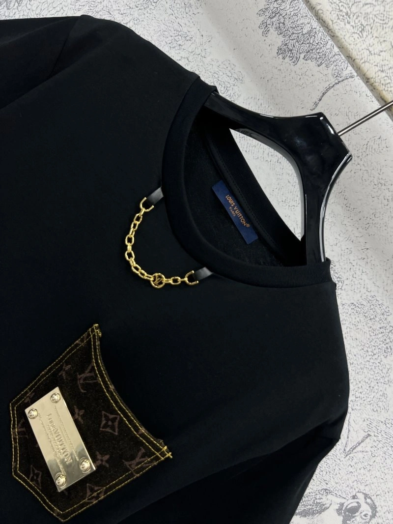 DailyWear Louis Vuitton T-Shirts 130407