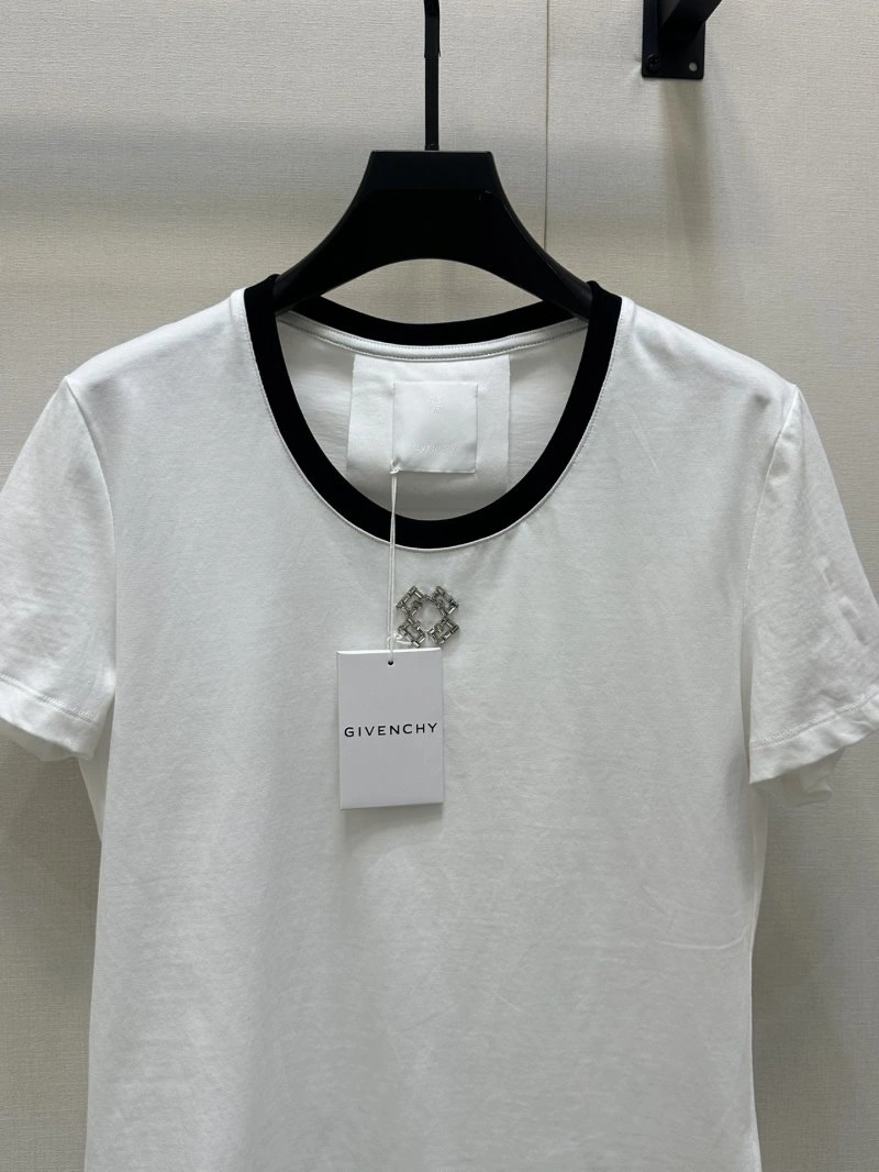 Timeless Louis Vuitton T-Shirts 130400