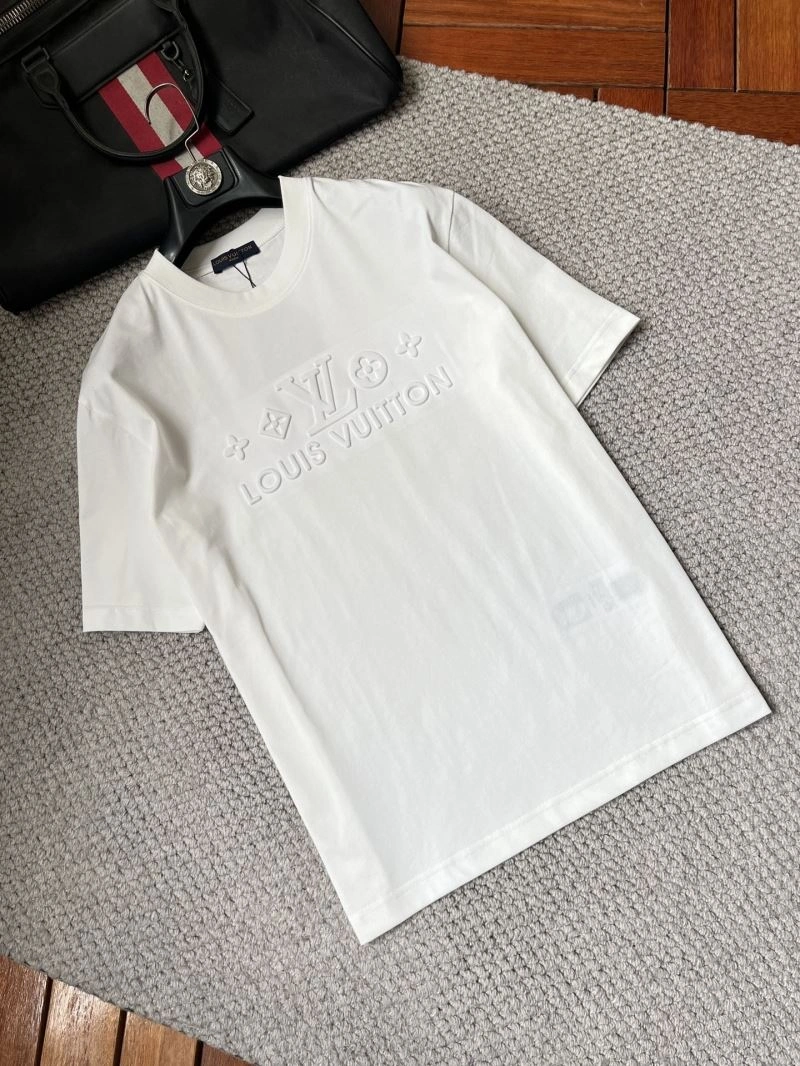 Louis Vuitton T-Shirts TechFriendly 135732