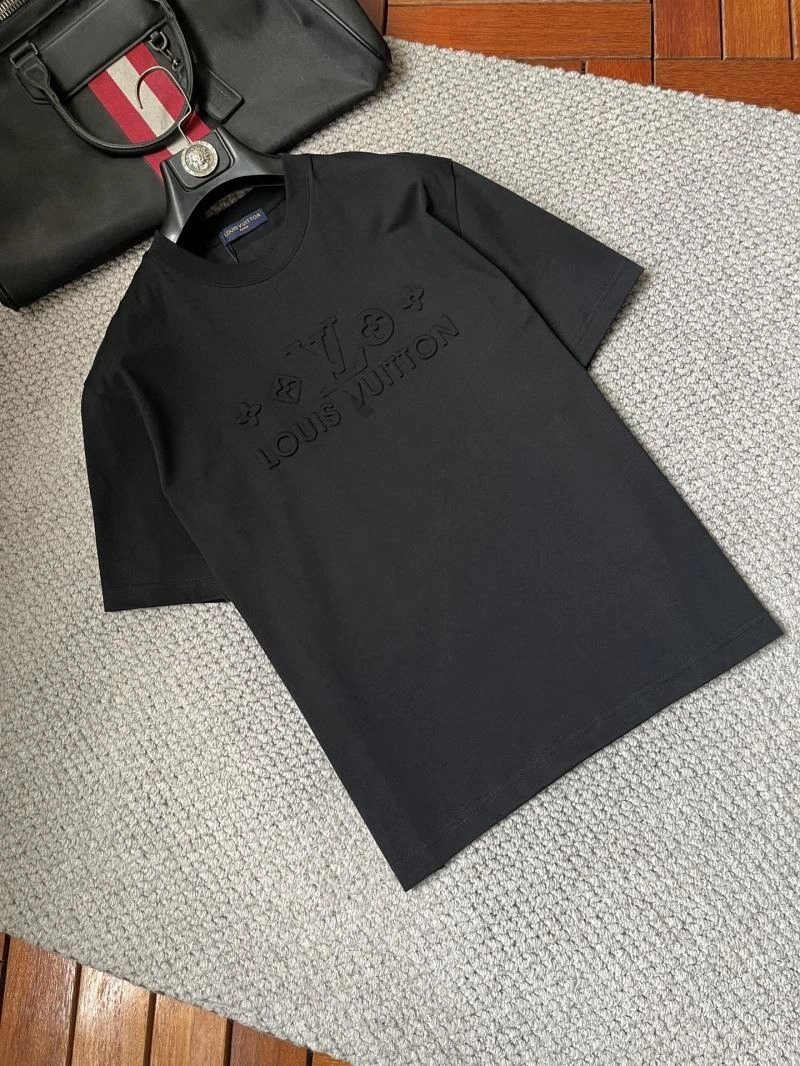 Louis Vuitton T-Shirts TechFriendly 135732