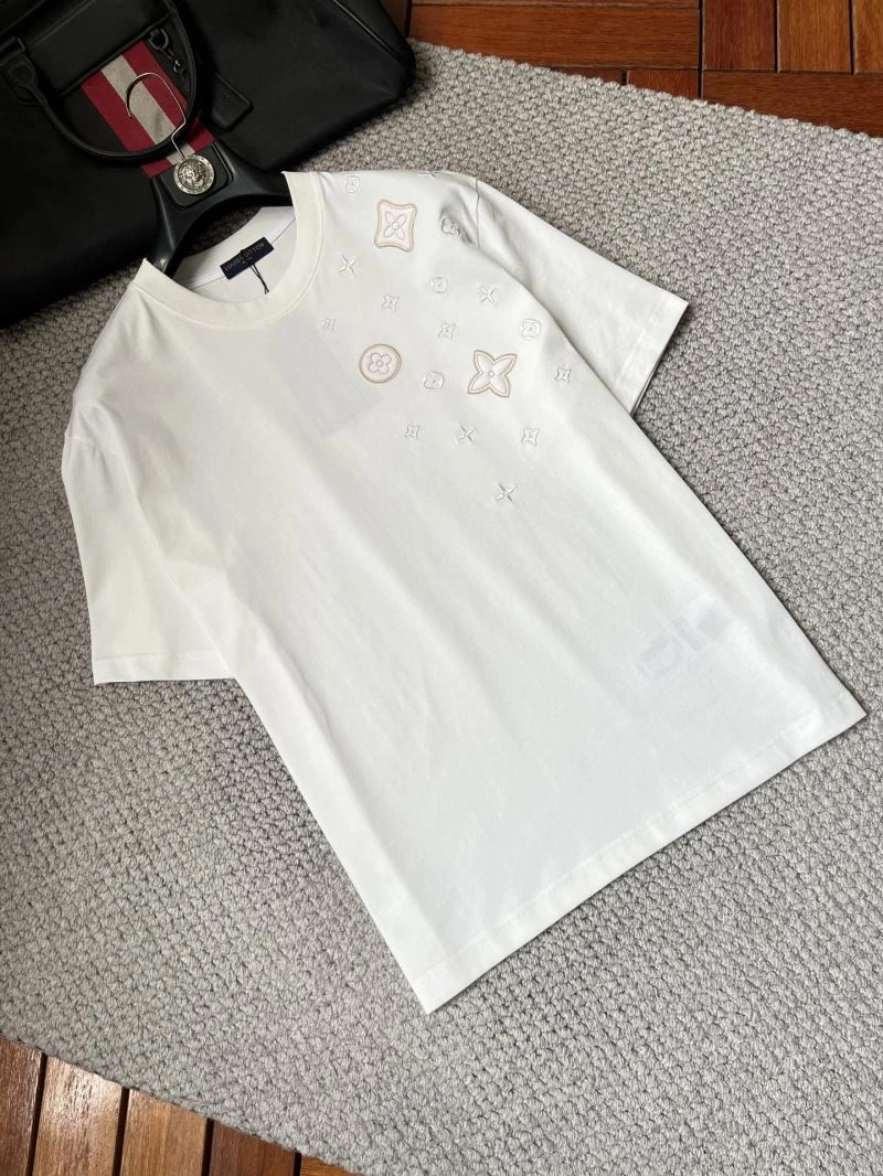 Louis Vuitton T-Shirts EyeCatching 135725