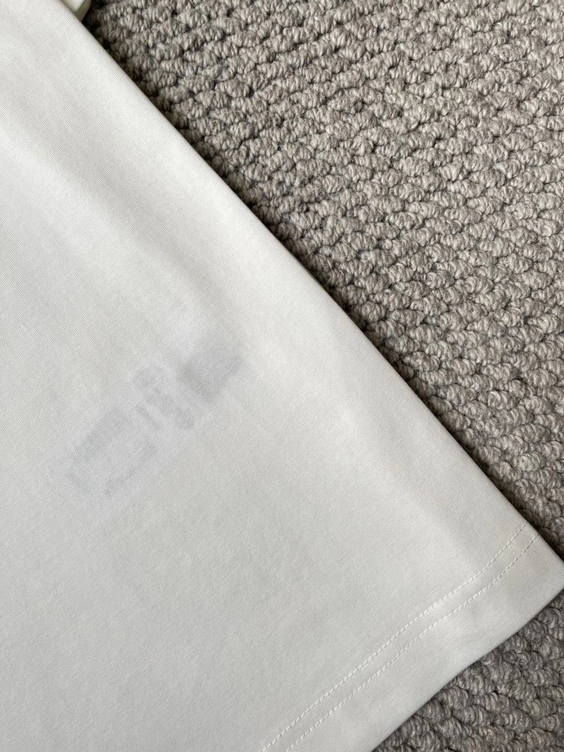 Breathable Louis Vuitton T-Shirts 135720