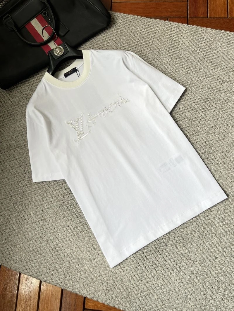 TechFriendly Louis Vuitton T-Shirts 135723