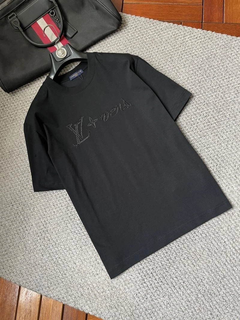TechFriendly Louis Vuitton T-Shirts 135723