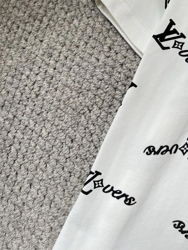 Louis Vuitton T-Shirts DailyWear 135718
