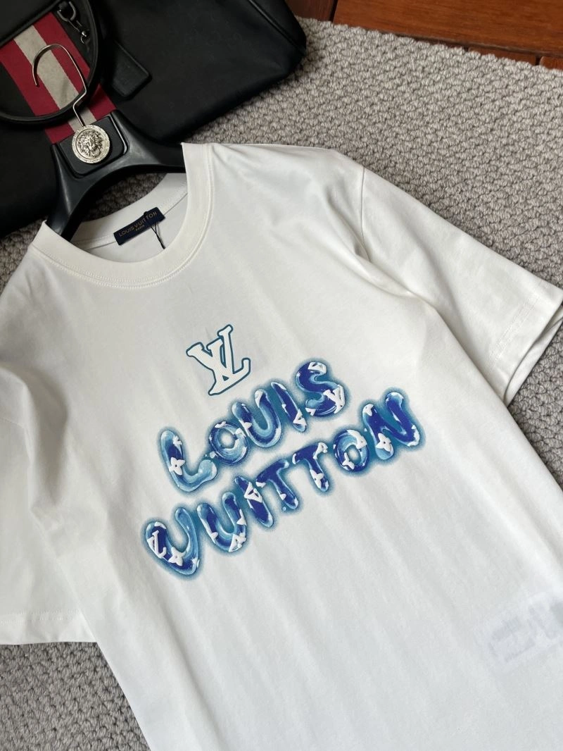 Louis Vuitton T-Shirts Stretchable 135716