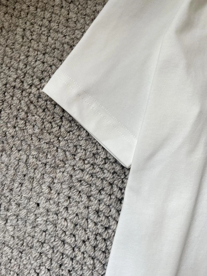 Elegant Louis Vuitton T-Shirts 135715
