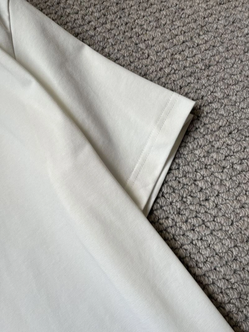 Durable Louis Vuitton T-Shirts 135717
