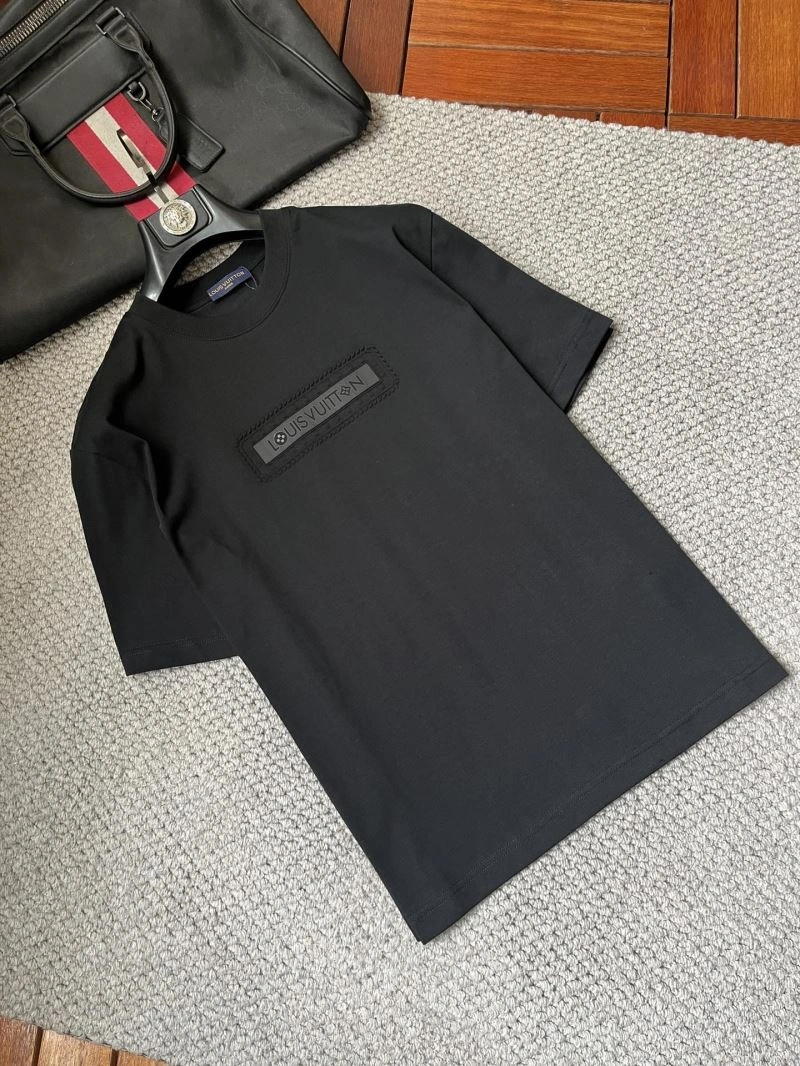 Louis Vuitton T-Shirts EasyCare 135713