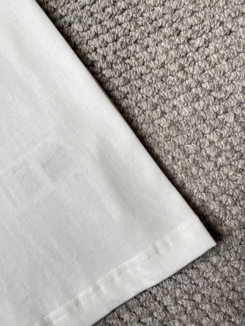 Louis Vuitton T-Shirts Refined 135710