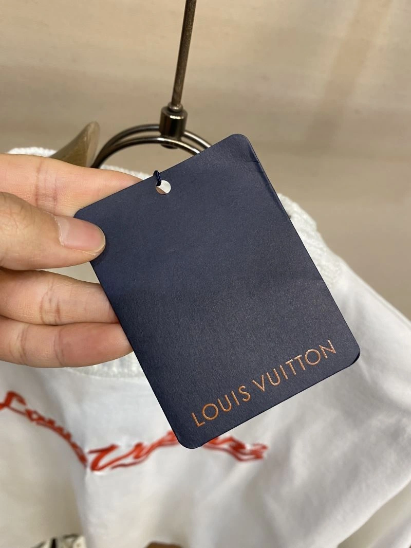 Soft Louis Vuitton T-Shirts 135707