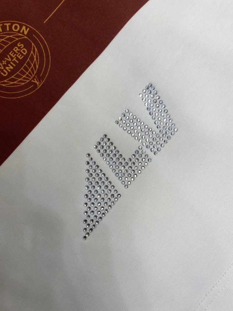 Louis Vuitton T-Shirts Flexible 135703