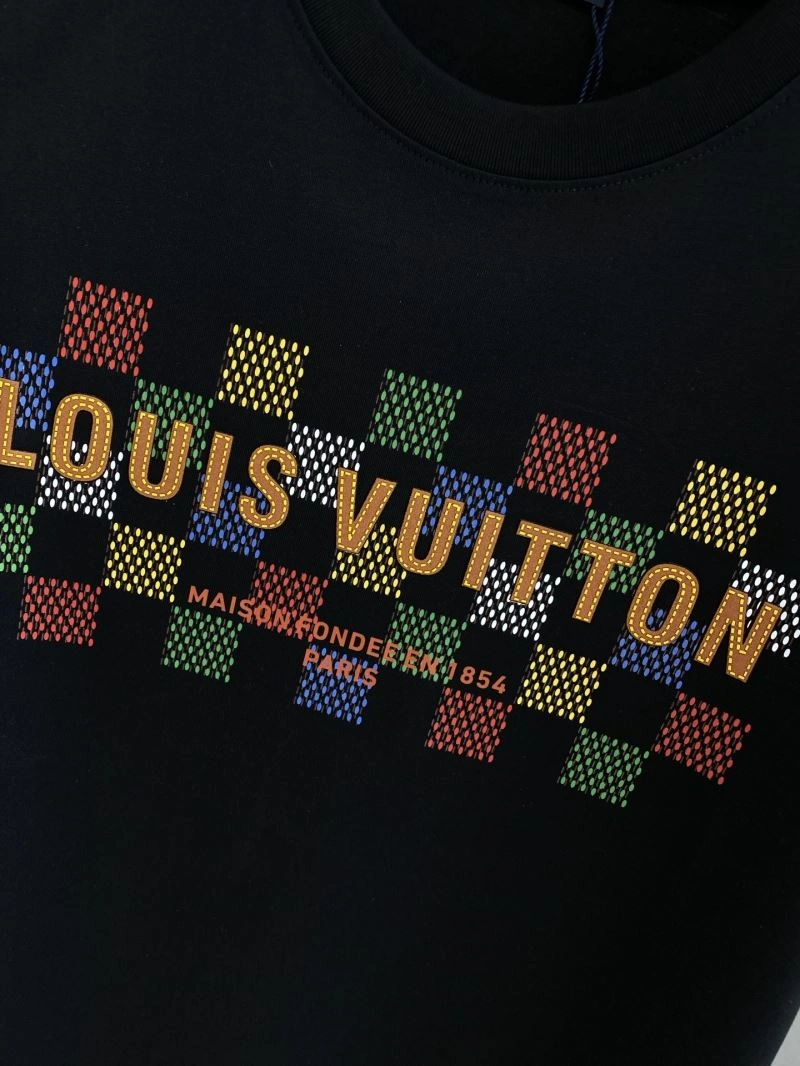 Louis Vuitton T-Shirts Stylish 135691