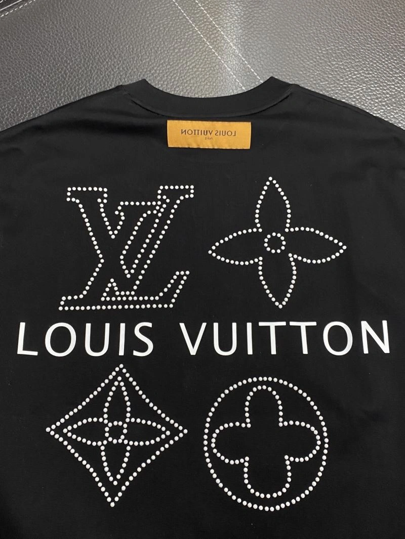 ModernLook Louis Vuitton T-Shirts 135679