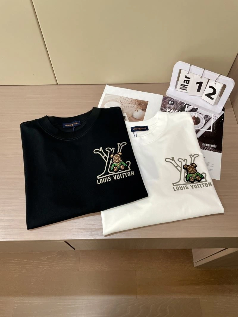 ModernLook Louis Vuitton T-Shirts 135708