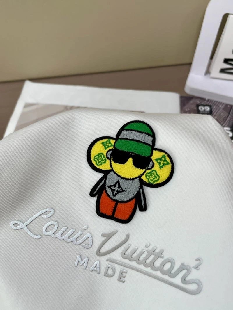 Bright Louis Vuitton T-Shirts 135685