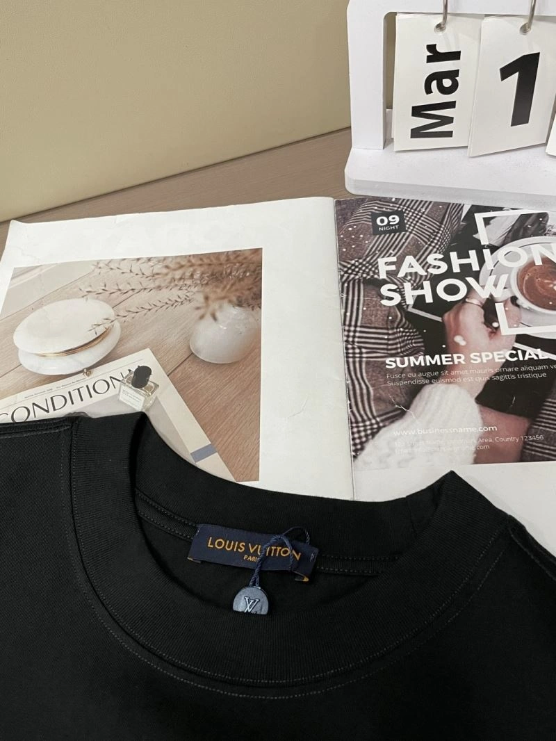 ZeroBulk Louis Vuitton T-Shirts 135704
