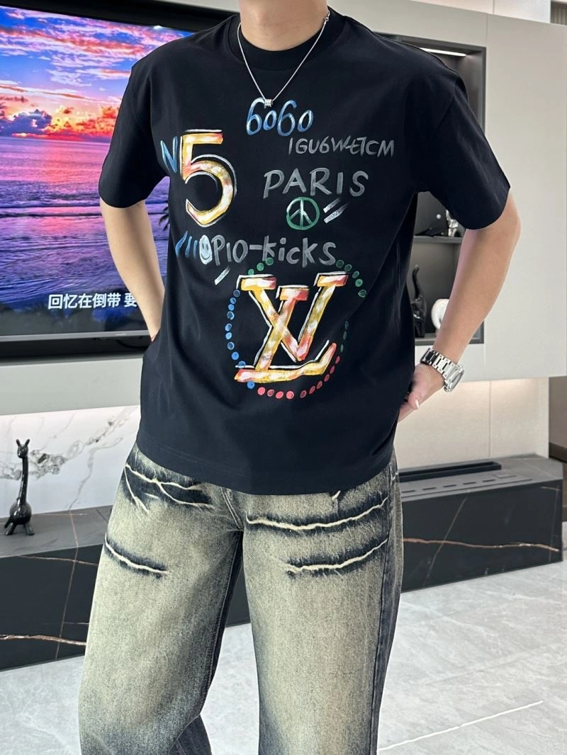 Louis Vuitton T-Shirts TimelessDesign 135680
