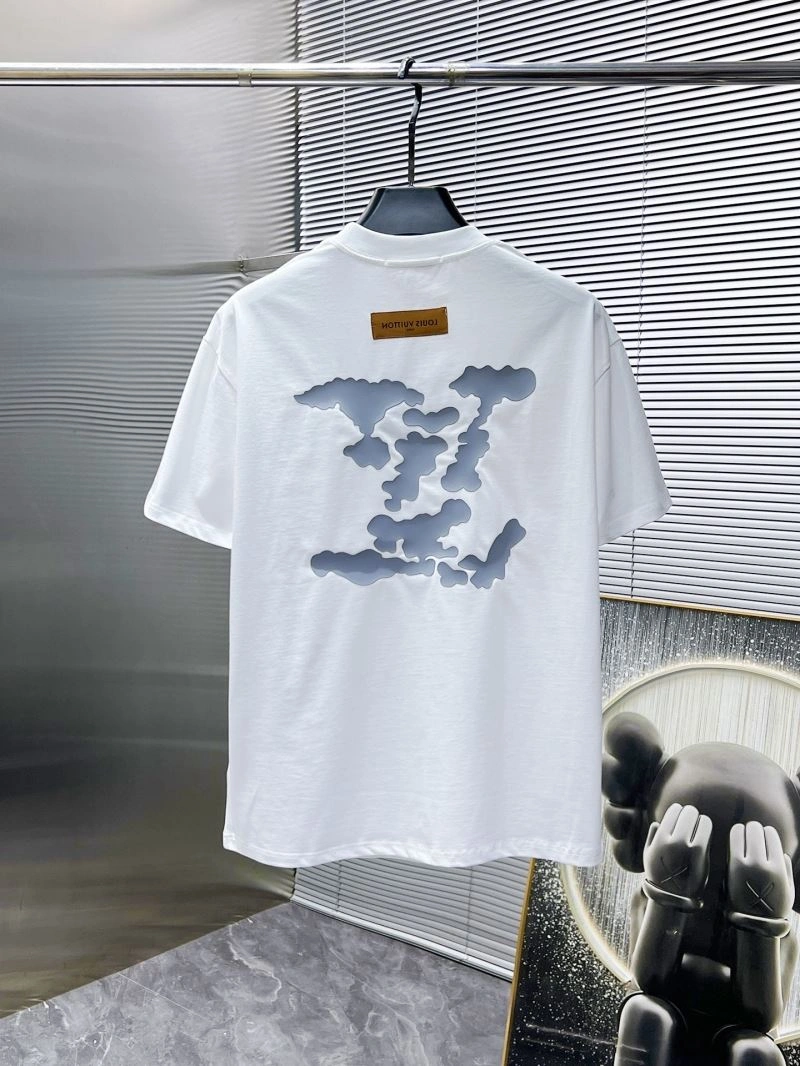 WeatherProof Louis Vuitton T-Shirts 135706
