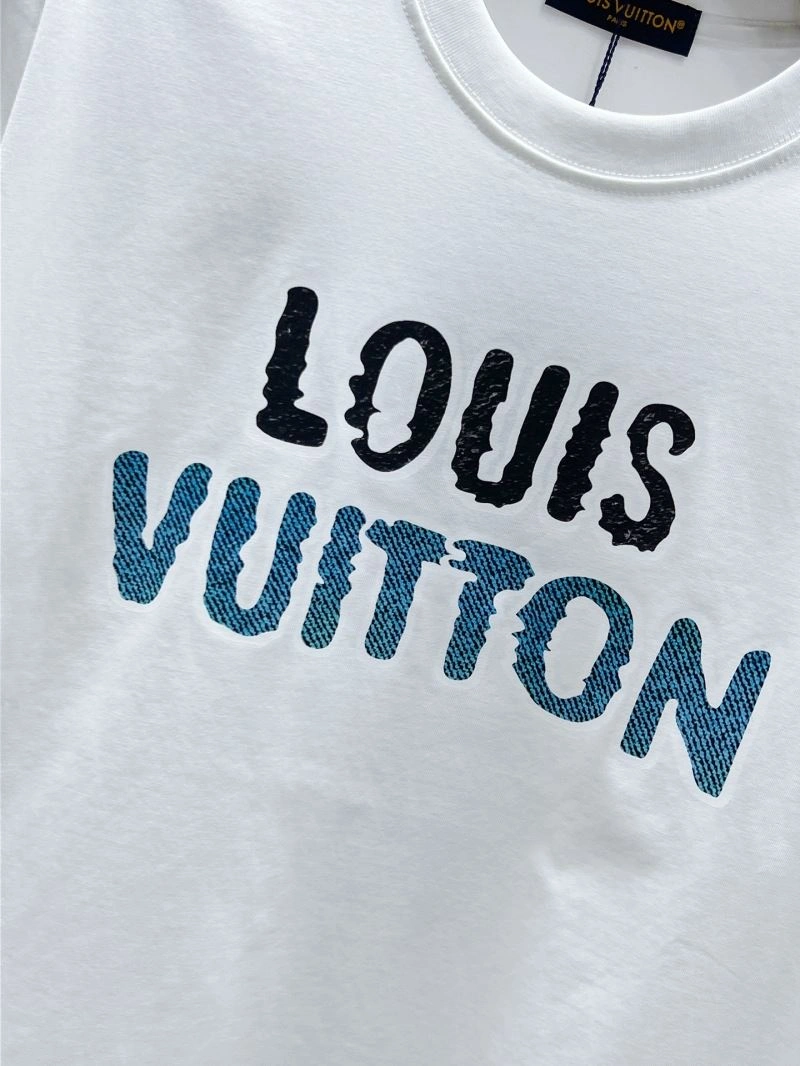 SmoothTexture Louis Vuitton T-Shirts 135684
