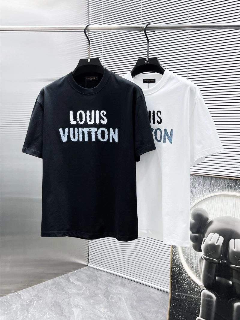 SmoothTexture Louis Vuitton T-Shirts 135684