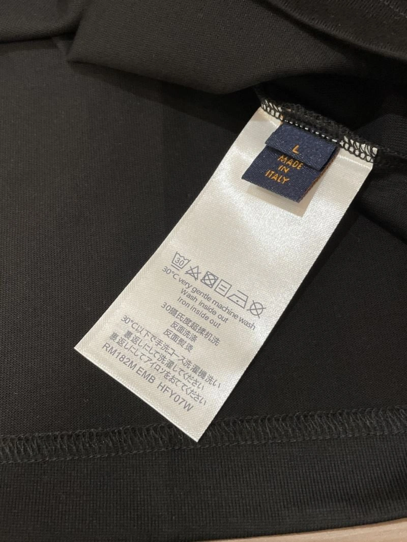 QuickDry Louis Vuitton T-Shirts 135697