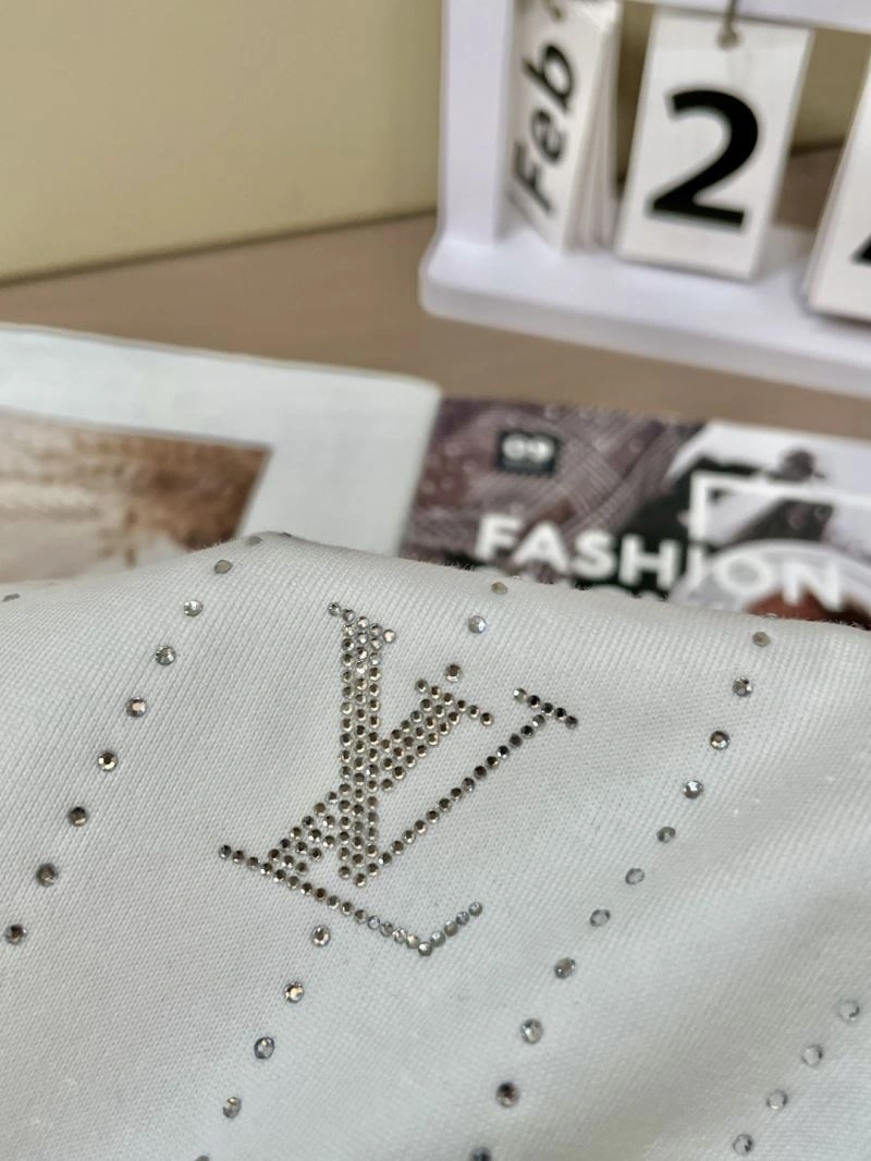 Louis Vuitton T-Shirts Thermal 135683