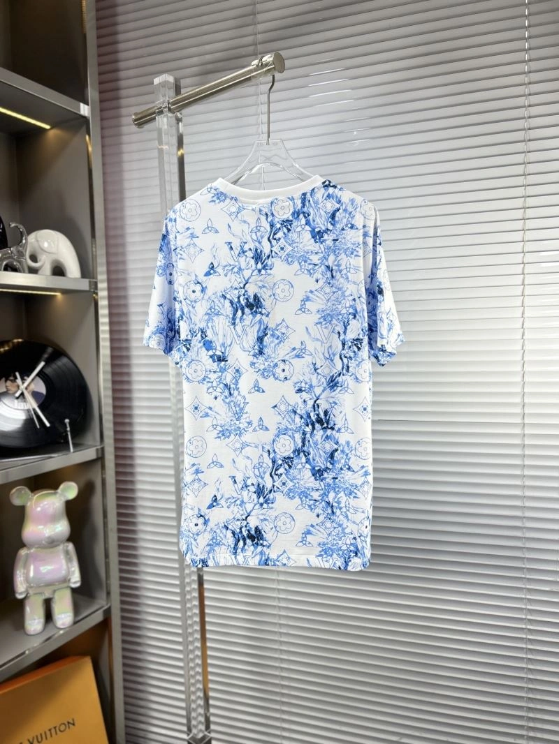 Louis Vuitton T-Shirts Cozy 135688