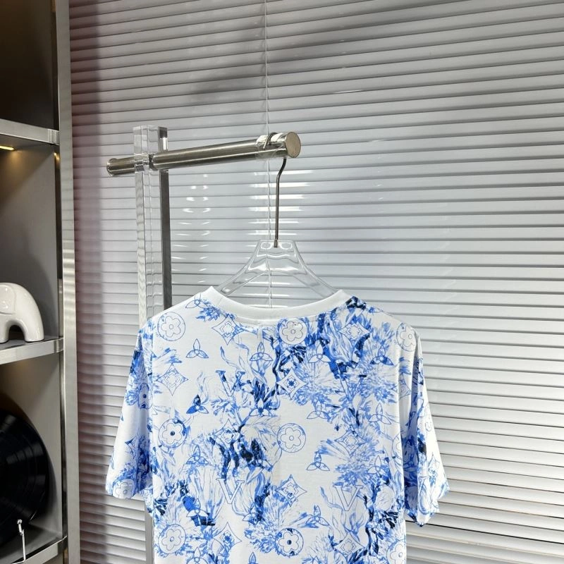 Louis Vuitton T-Shirts Cozy 135688