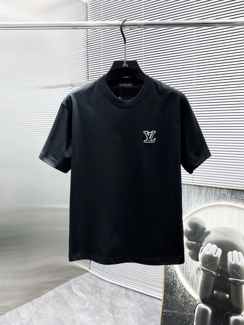 Louis Vuitton T-Shirts Modern 135705