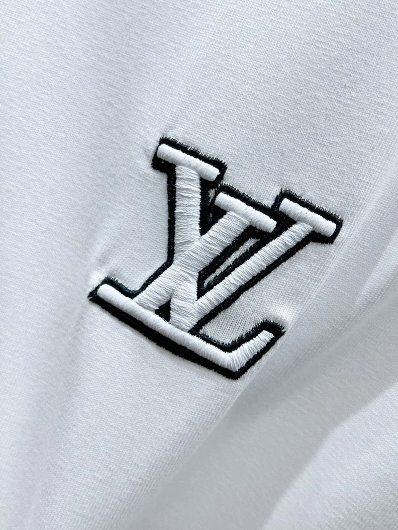 Louis Vuitton T-Shirts Modern 135705