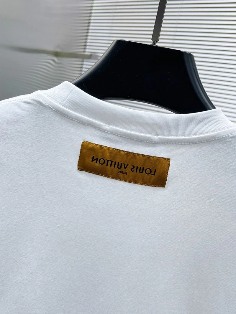 Louis Vuitton T-Shirts Modern 135705