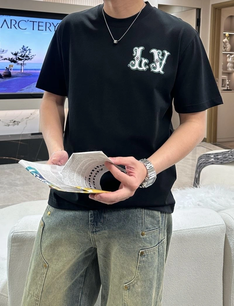 Soft Louis Vuitton T-Shirts 135675