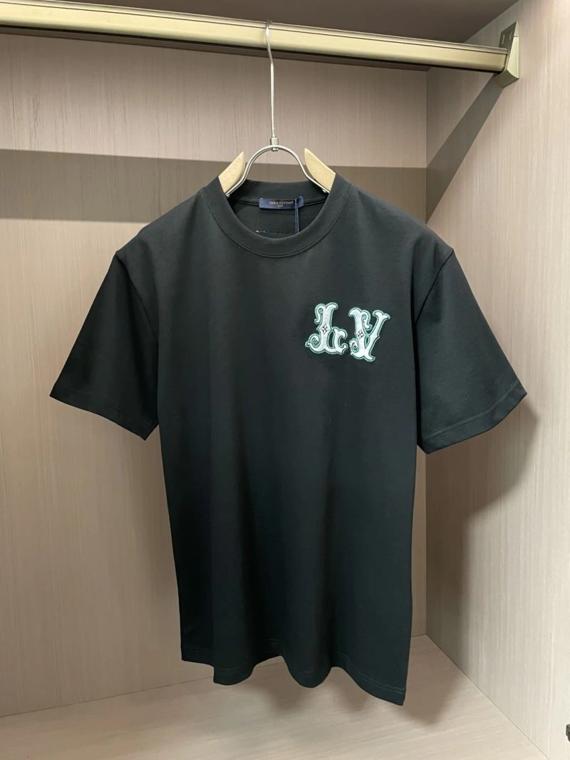 Soft Louis Vuitton T-Shirts 135675